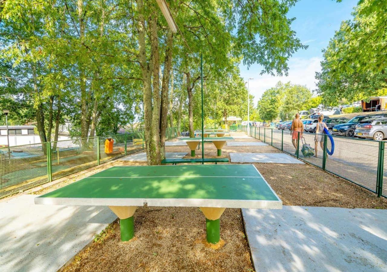 Camping Bijela Uvala - Eurocamp I Homair 波雷奇 外观 照片